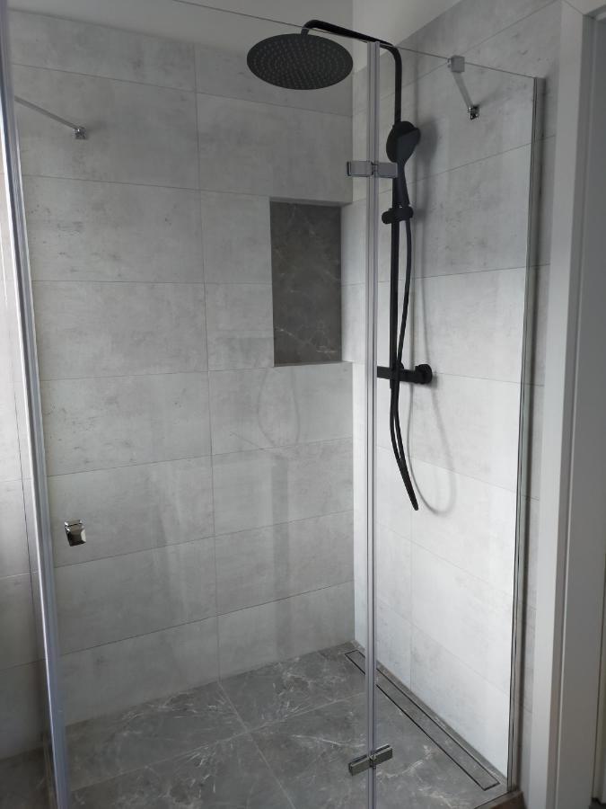 Apartament - Come In Любин Экстерьер фото